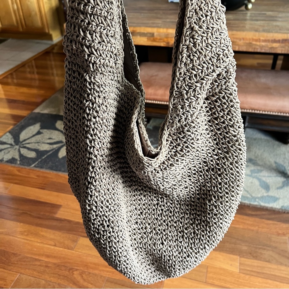 Banana Republic Straw Market Tote Bag - Picture 6 of 8